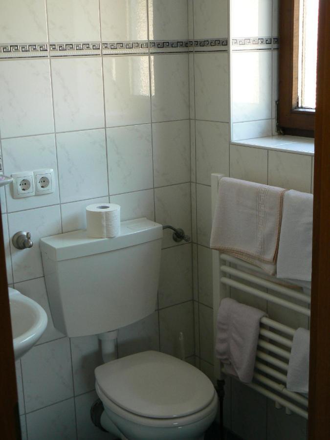 Hôtel Haus Evelyn / Haus Heidemarie à Bad Füssing Chambre photo